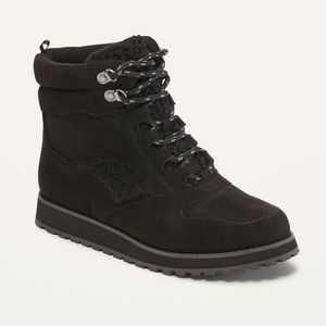 NWT OLD NAVY FAUX FUR BOOTS